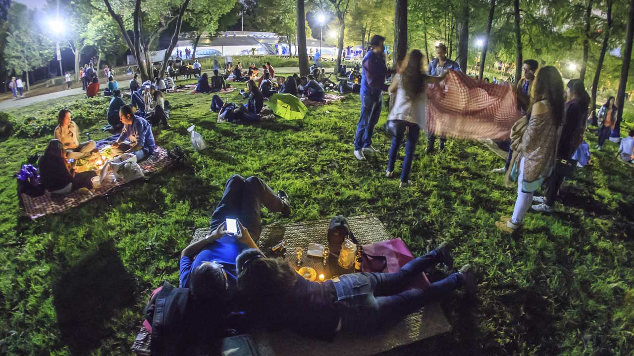 Vacaciones 2023: El Bosque de Chapultepec organiza picnics nocturnos