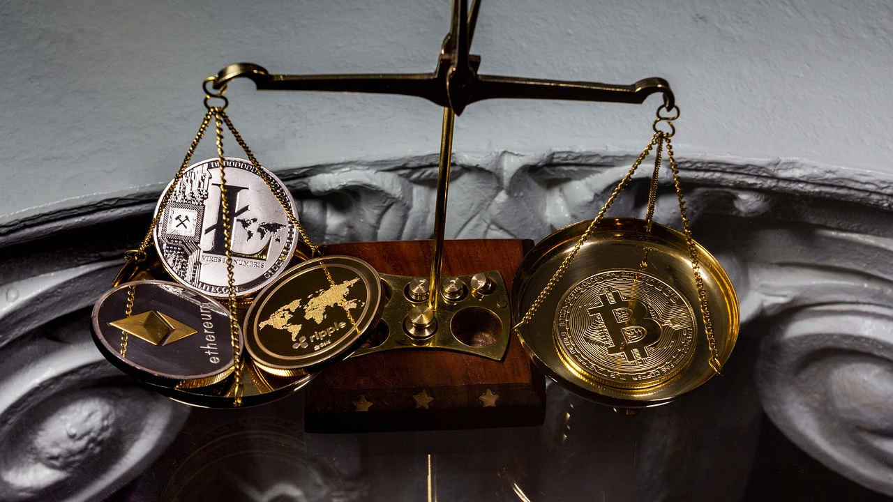 Foro Económico Mundial lanza recomendaciones para regular criptomonedas