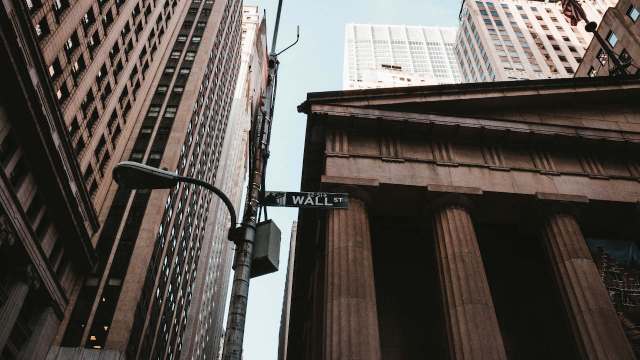 Wall Street: Mercados al alza, mientras EEUU busca evitar default