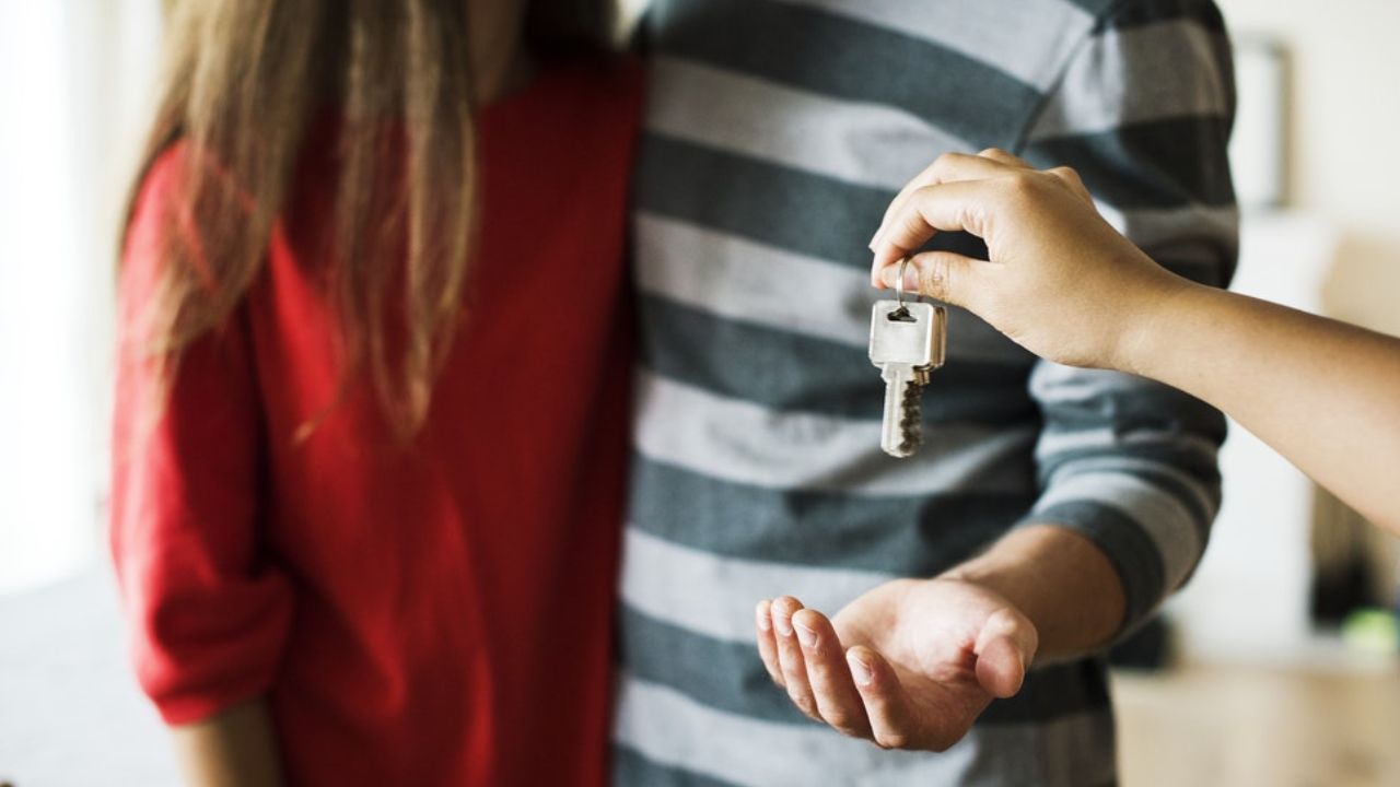 ¿En cuánto tiempo entregan la casa al comprar con crédito Infonavit?