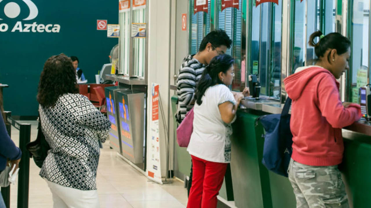 ¿Qué tipo de monedas coleccionables compra Banco Azteca?