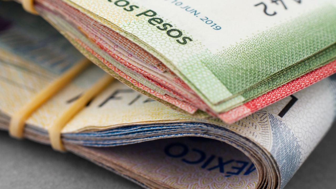 ¿Cuánto gano si invierto 10 mil pesos en Cetes?