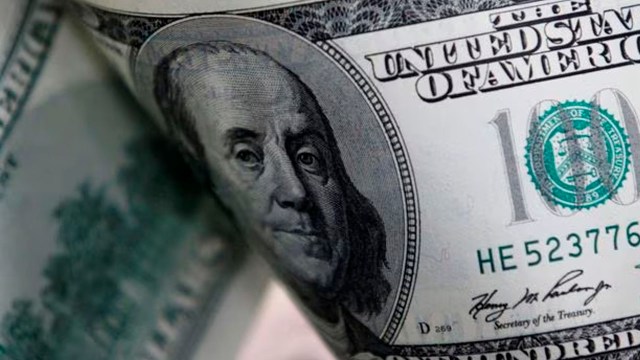 El dólar regiustra más caidas