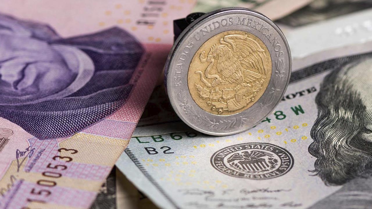 Dólar tropieza al cierre de cotización 2 de junio de 2023 México
