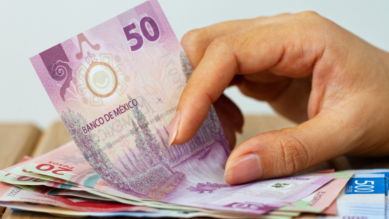 ¿Cuánto te deben pagar de prima dominical? Entérate