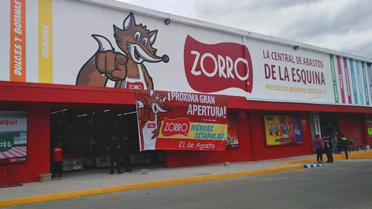 ¿Quién es dueño de tiendas el Zorro Abarrotero?
