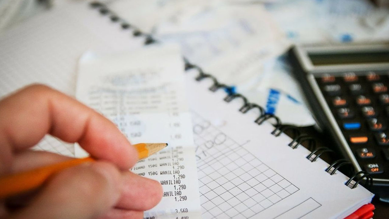 ¿Si retiro mi ahorro del Afore debo pagar impuestos al SAT?