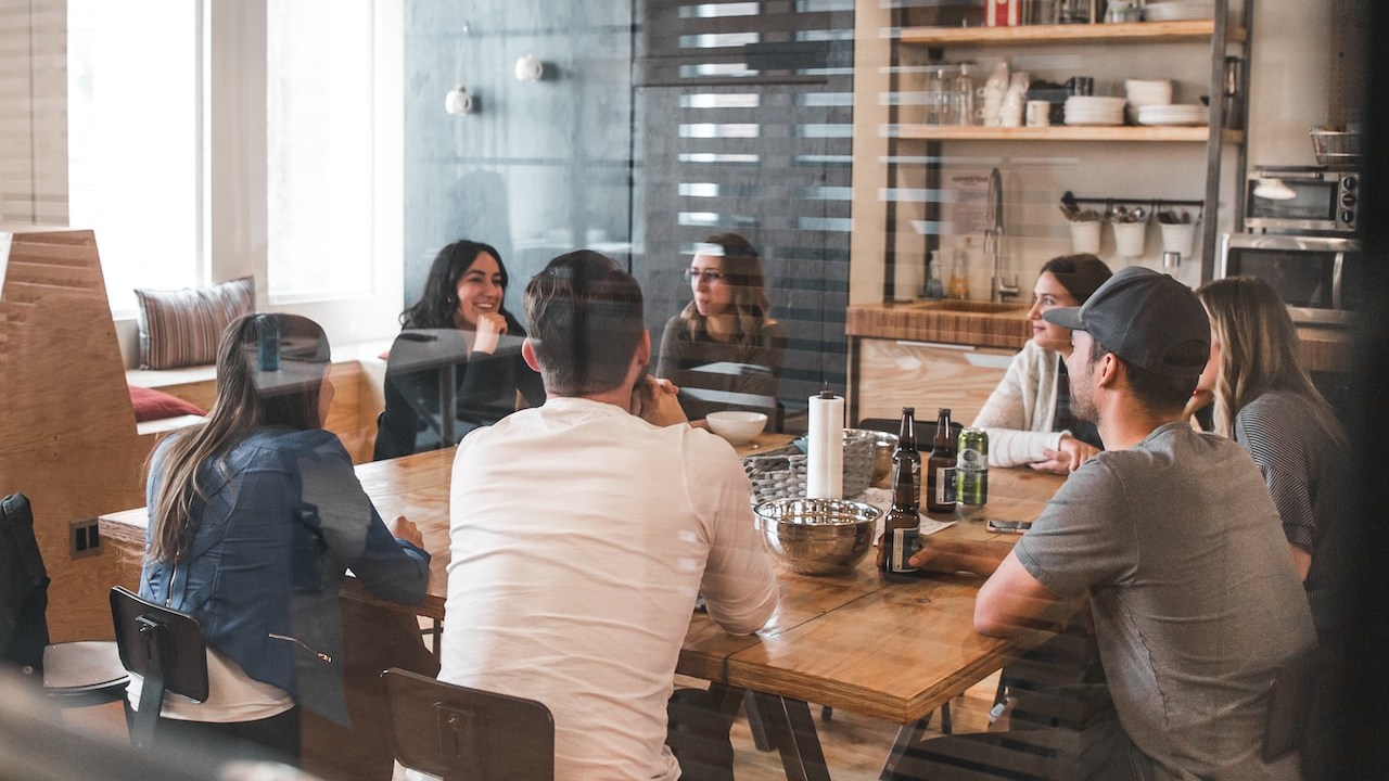 Trabajo: ¿Cómo hacer para evitar ser amigo de tu jefe?