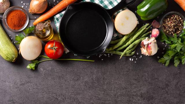 Alimenta tu Bolsillo: 3 Estrategias para Ahorrar en la Cocina