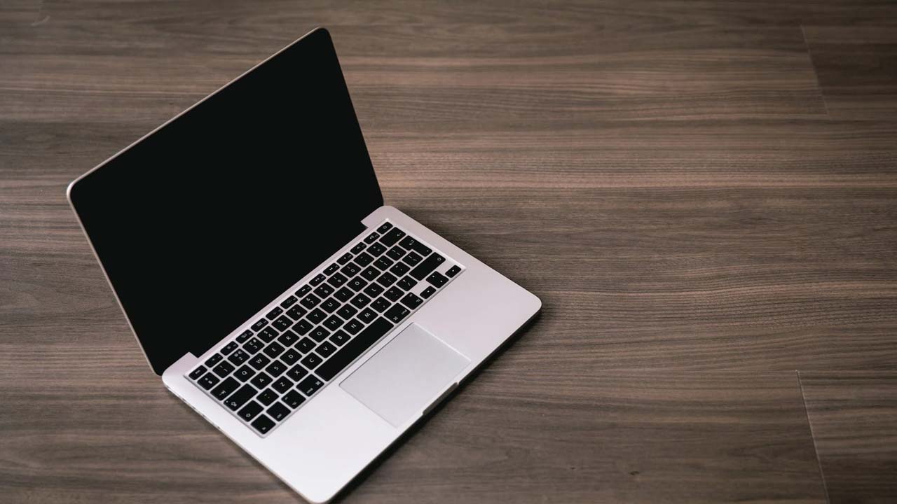 ¿Cómo conseguir laptops baratas sin resignar la calidad?