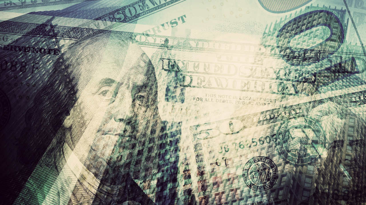 S&P 500 sube 0.69% en la semana, esperando alza de tasas de la Fed