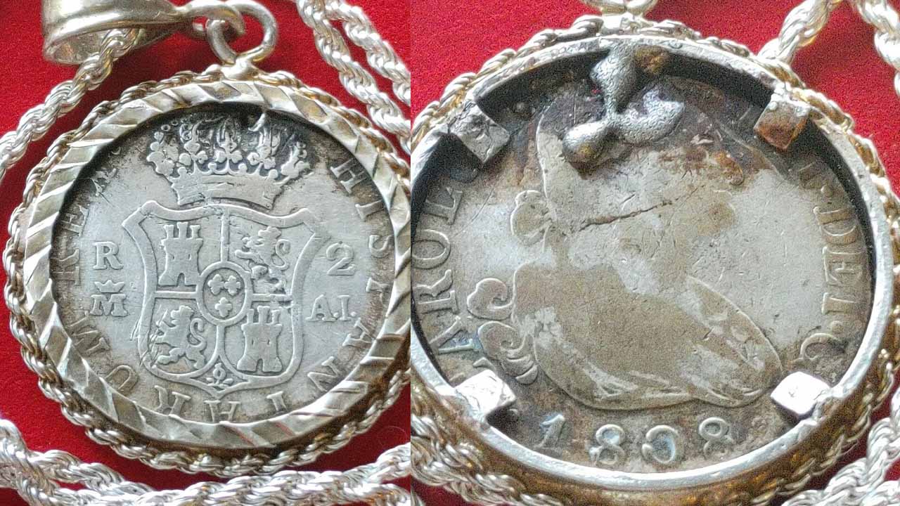 Una moneda de plata antigua