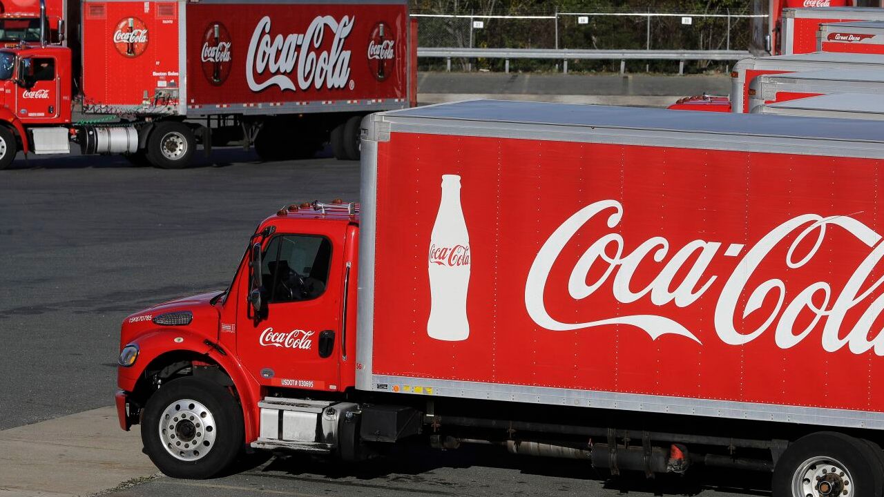 Trabaja en Coca Cola y gana hasta 30 mil pesos al mes