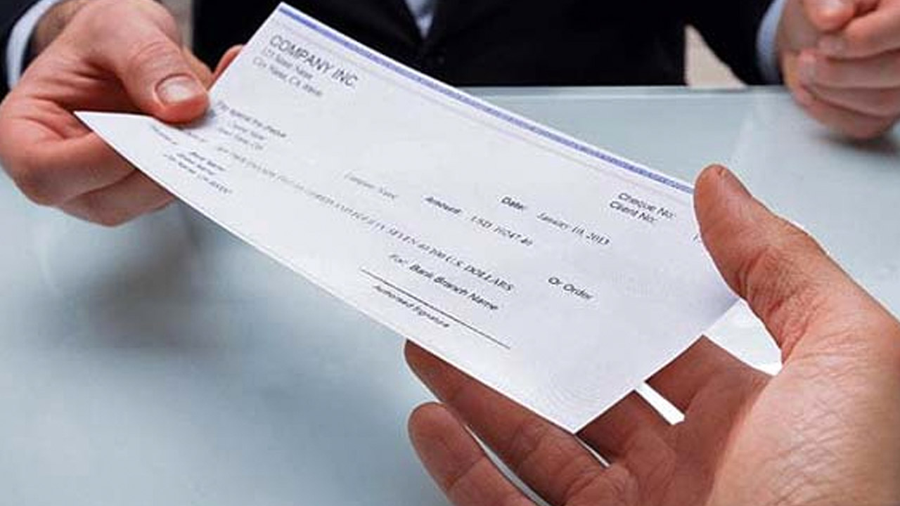 ¿Es delito que tu empresa no emita recibos de nómina?