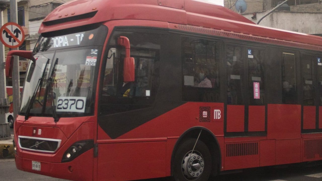 ¿Por qué estaciones del Metrobús estarán cerradas?