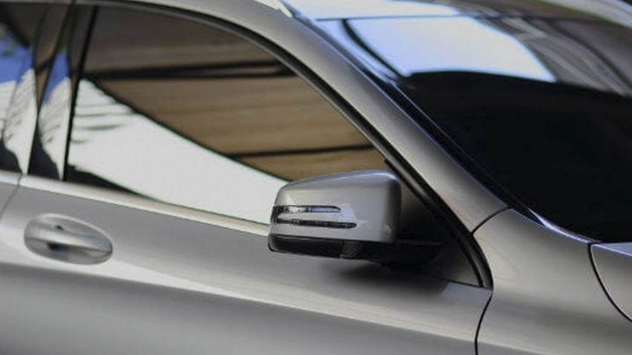 Hay multas por vidrios polarizados