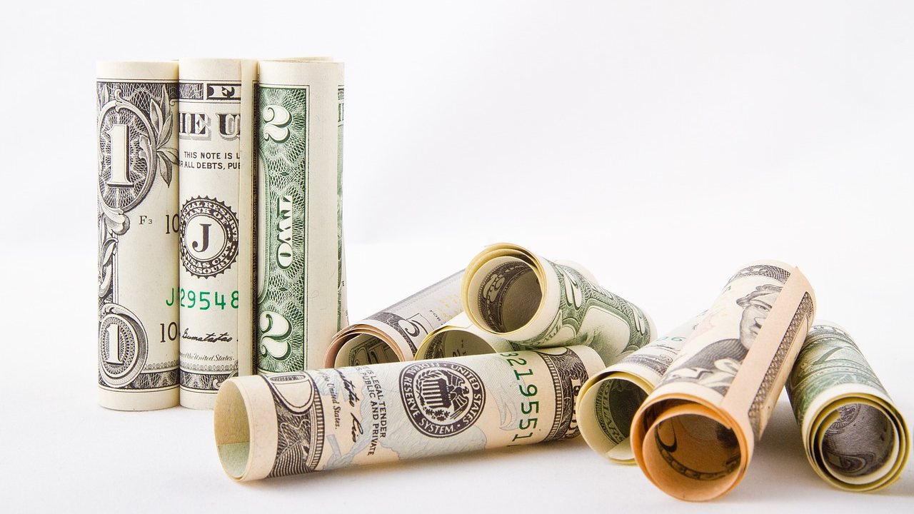 ¿Cómo le fue al precio del dólar? Entérate