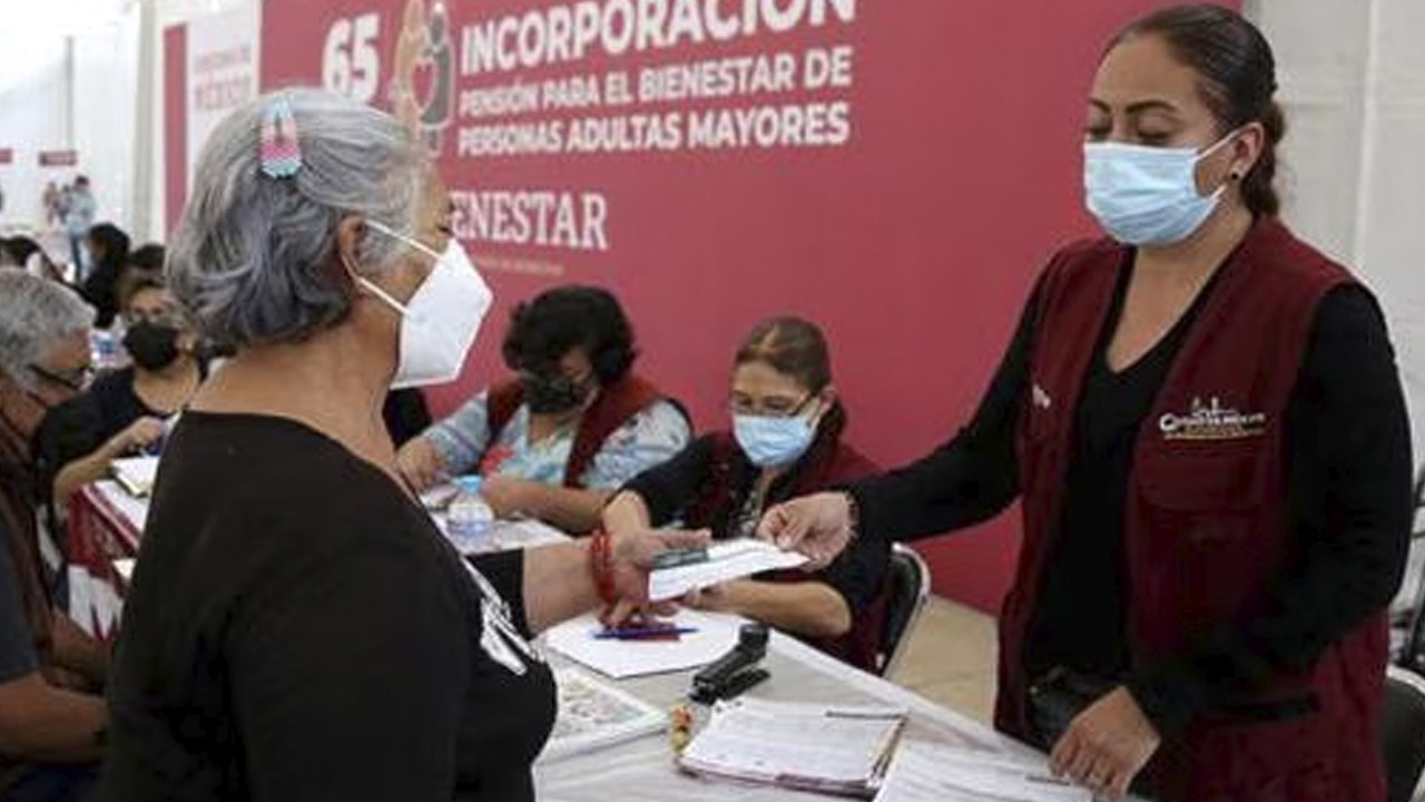 Pensión del Bienestar: Proponen reducir edad de solicitud