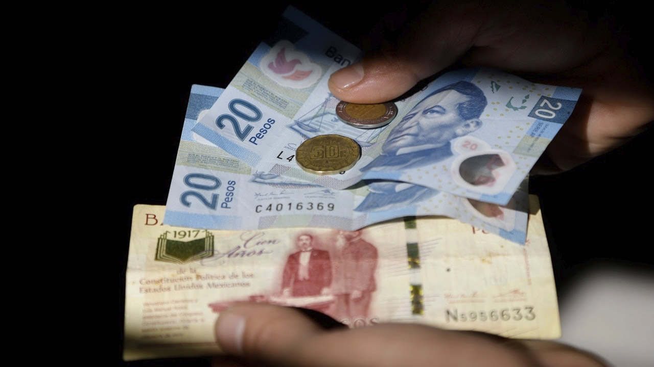 ¿Cuánto debo de ganar para retirarme con pensión de 20 mil pesos al mes?