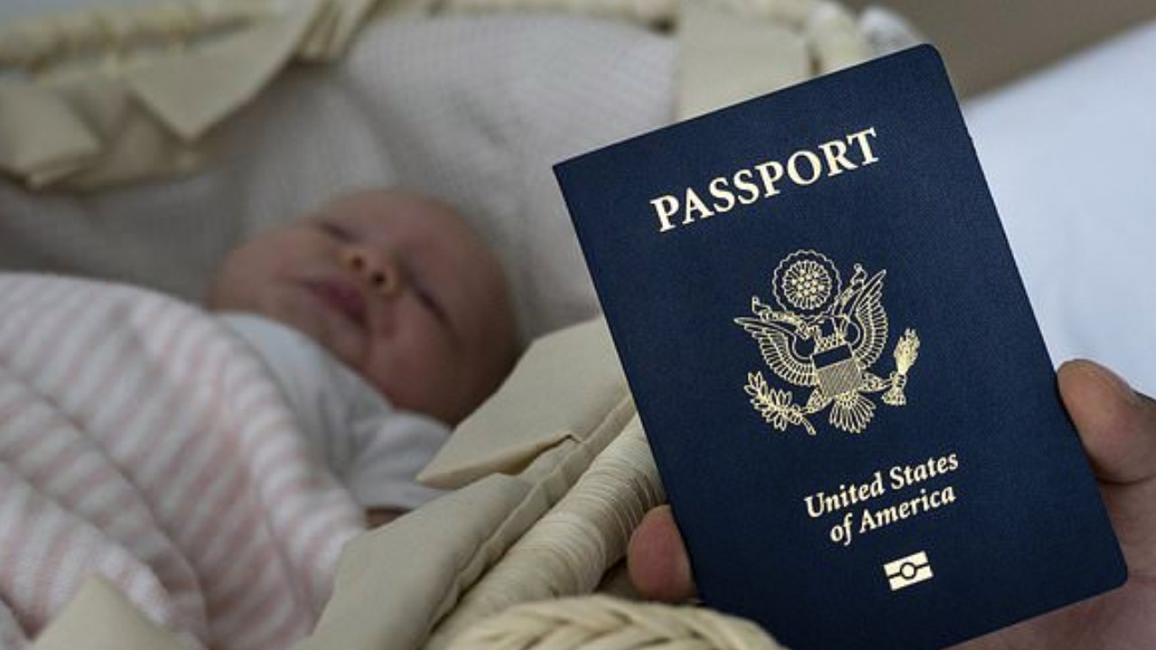 ¿Qué pasa si soy turista y nace mi hijo en Estados Unidos?