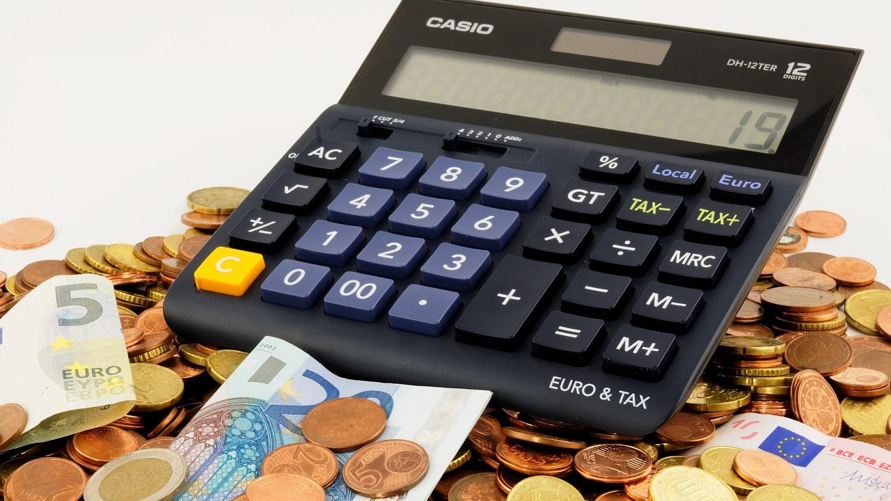 ¿Cómo ahorrar si tu salario es bajo y quieres mejorar tus finanzas?