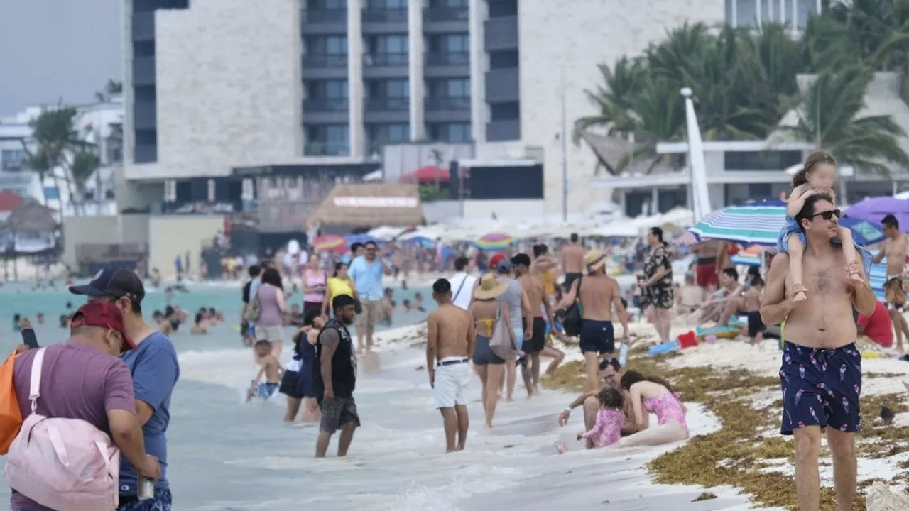 Vacaciones 2023: ¿Cuáles son los días festivos y puentes de octubre?