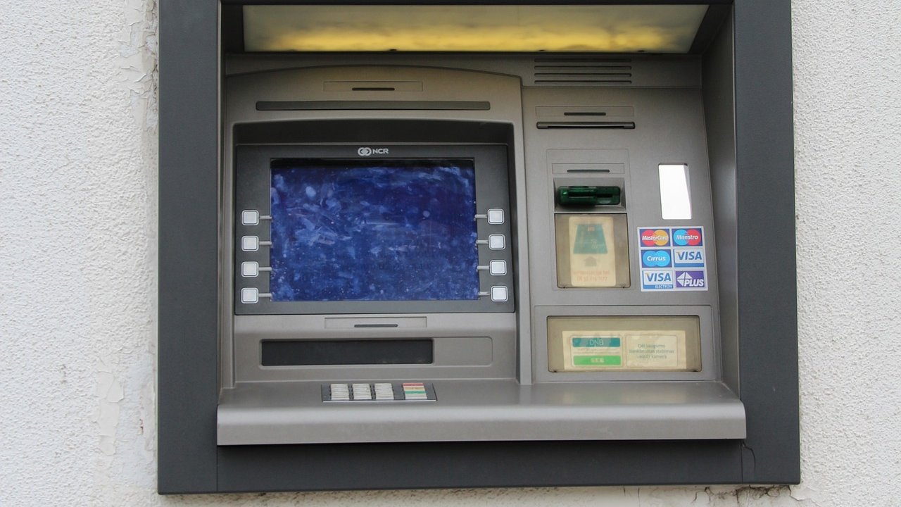 ¿Cómo un cajero automático puede endeudarte? Entérate