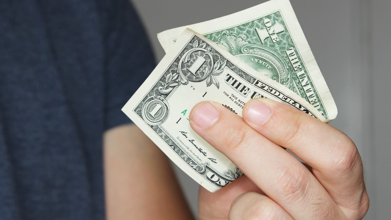 Así Cierra el Dólar Este Sábado 4 de Noviembre del 2023