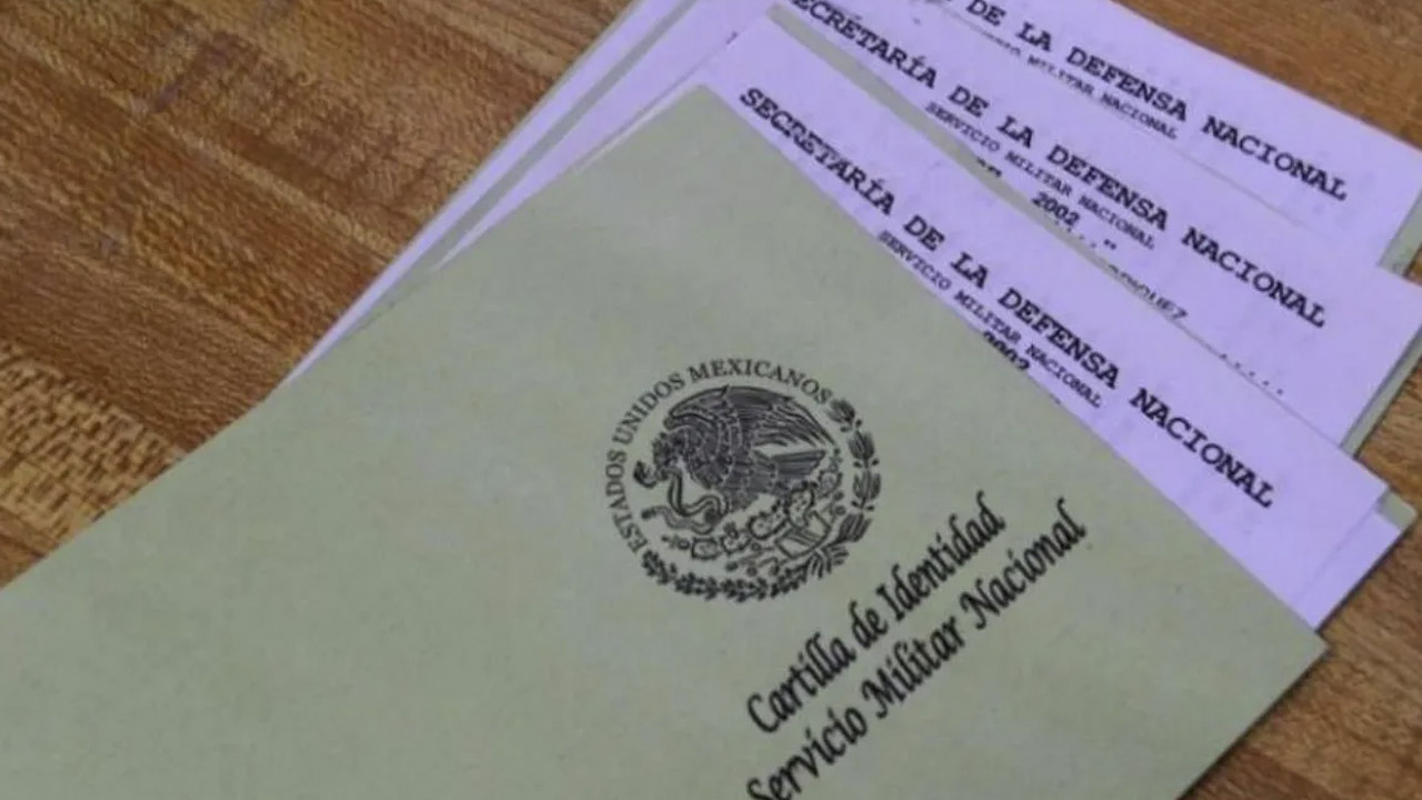 ¿Qué pasa si mi Cartilla Militar tiene un error?