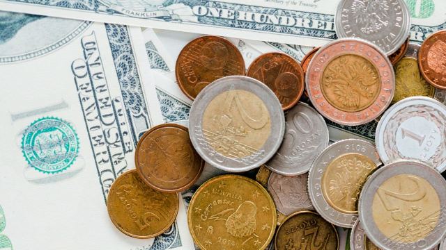 ¿Cómo funciona la venta de monedas y billetes en internet?