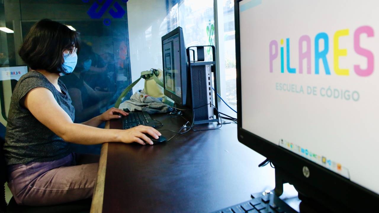 Conoce los requisitos para aplicar a Beca PILARES 2024