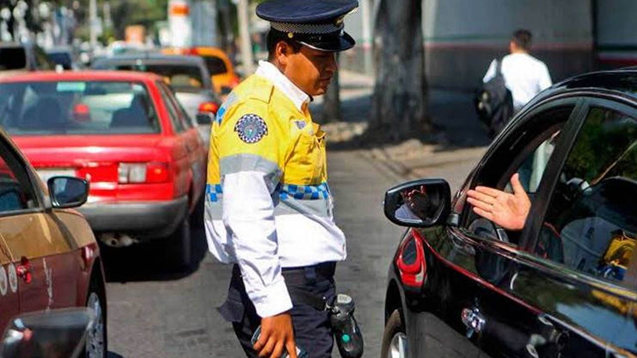 Hay fechas para pagar tu multas