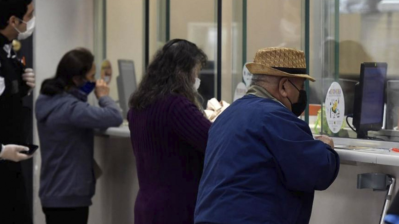 ¿El banco me puede quitar la pensión si debo un crédito?