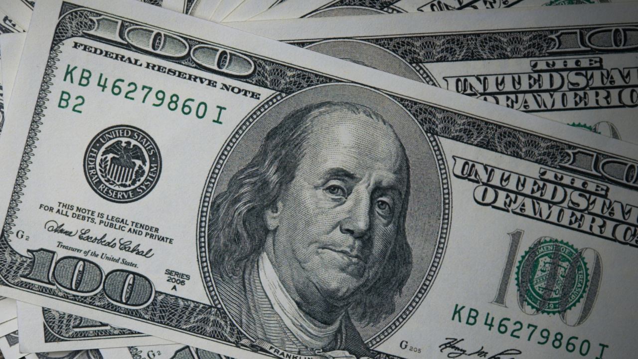 Descubre el Precio del Dólar Hoy 5 de Enero: ¿Cómo le Va al Peso Mexicano?