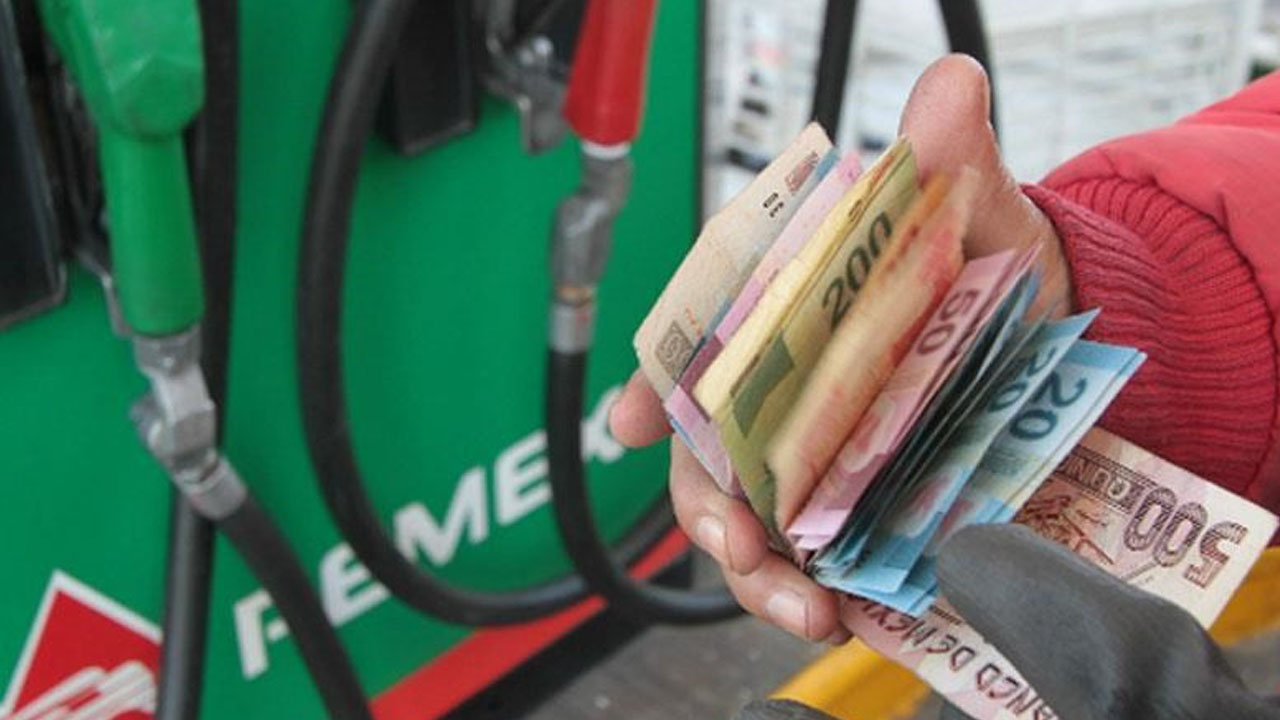SHCP elimina apoyos fiscales a gasolinas esta semana