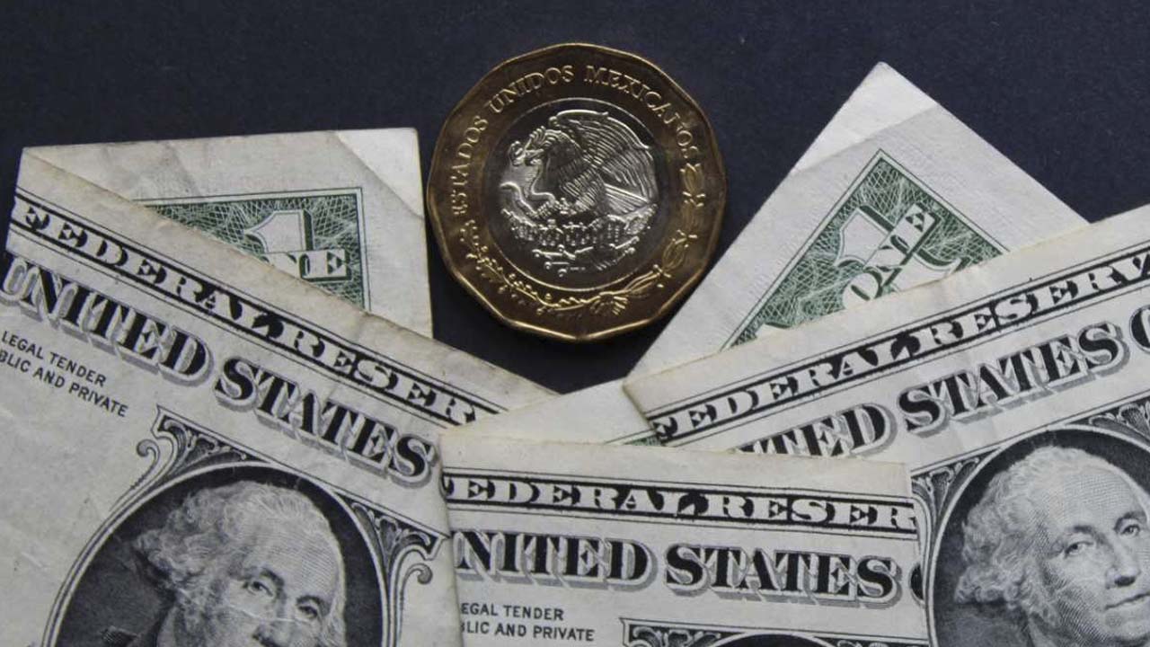 Peso gana frente al dólar en su cotización hoy 11 de marzo de 2024