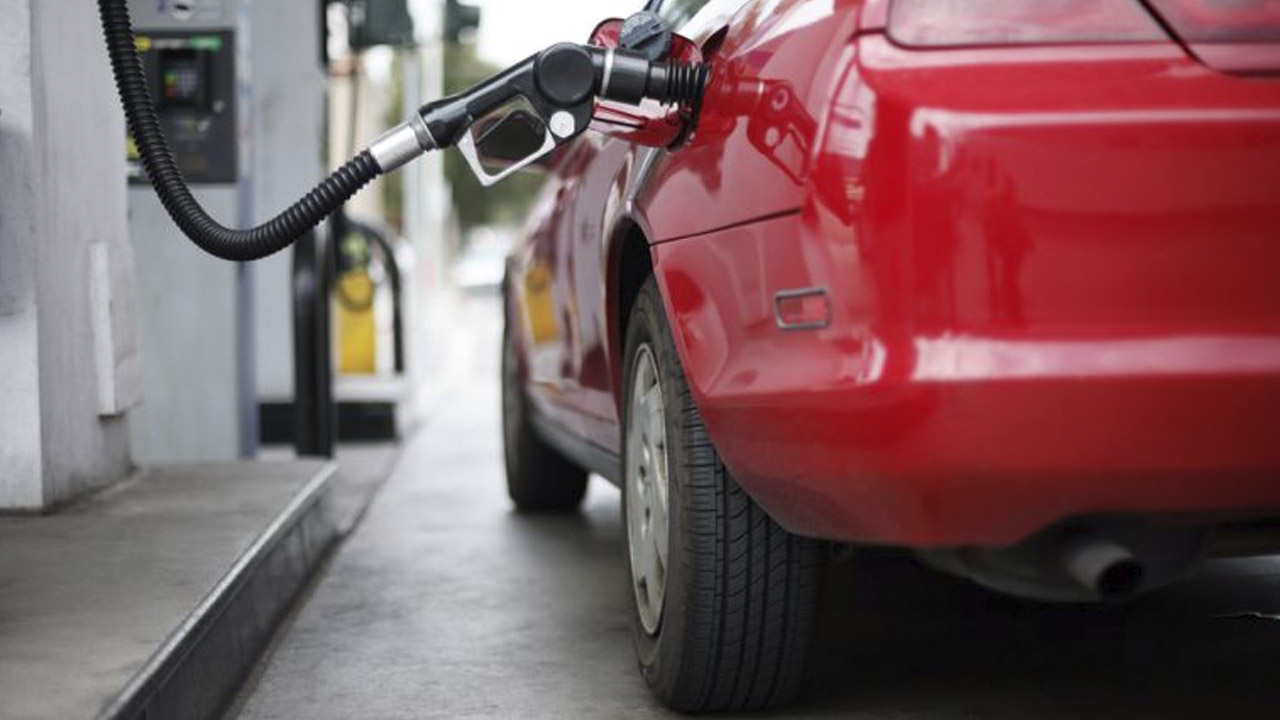 SHCP echa la mano y aumeta apoyos fiscales a gasolinas