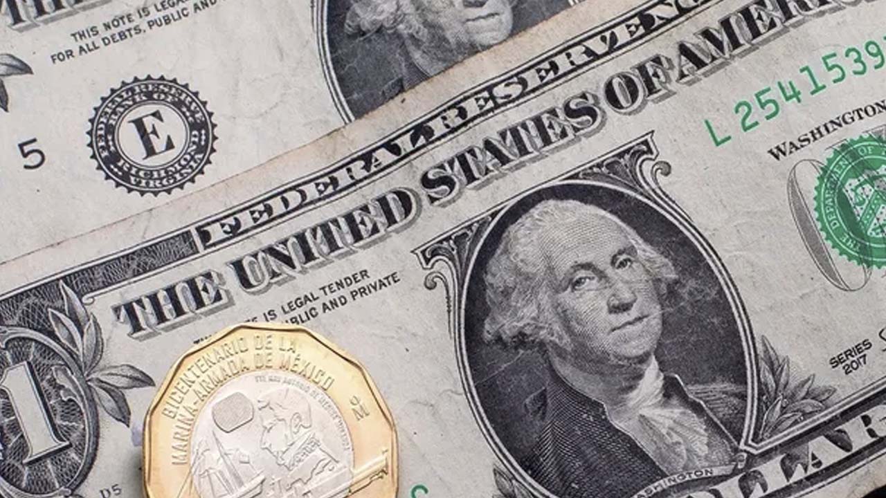 ¡Tropezón! Dólar pierde en cierre de cotización hoy 8 de marzo de 2024